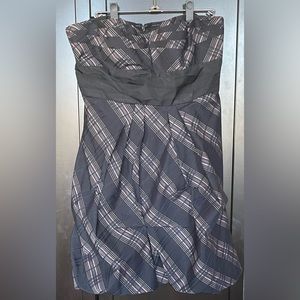 BGBC MAXAZRIA Strapless Navy & Pink plaid dress